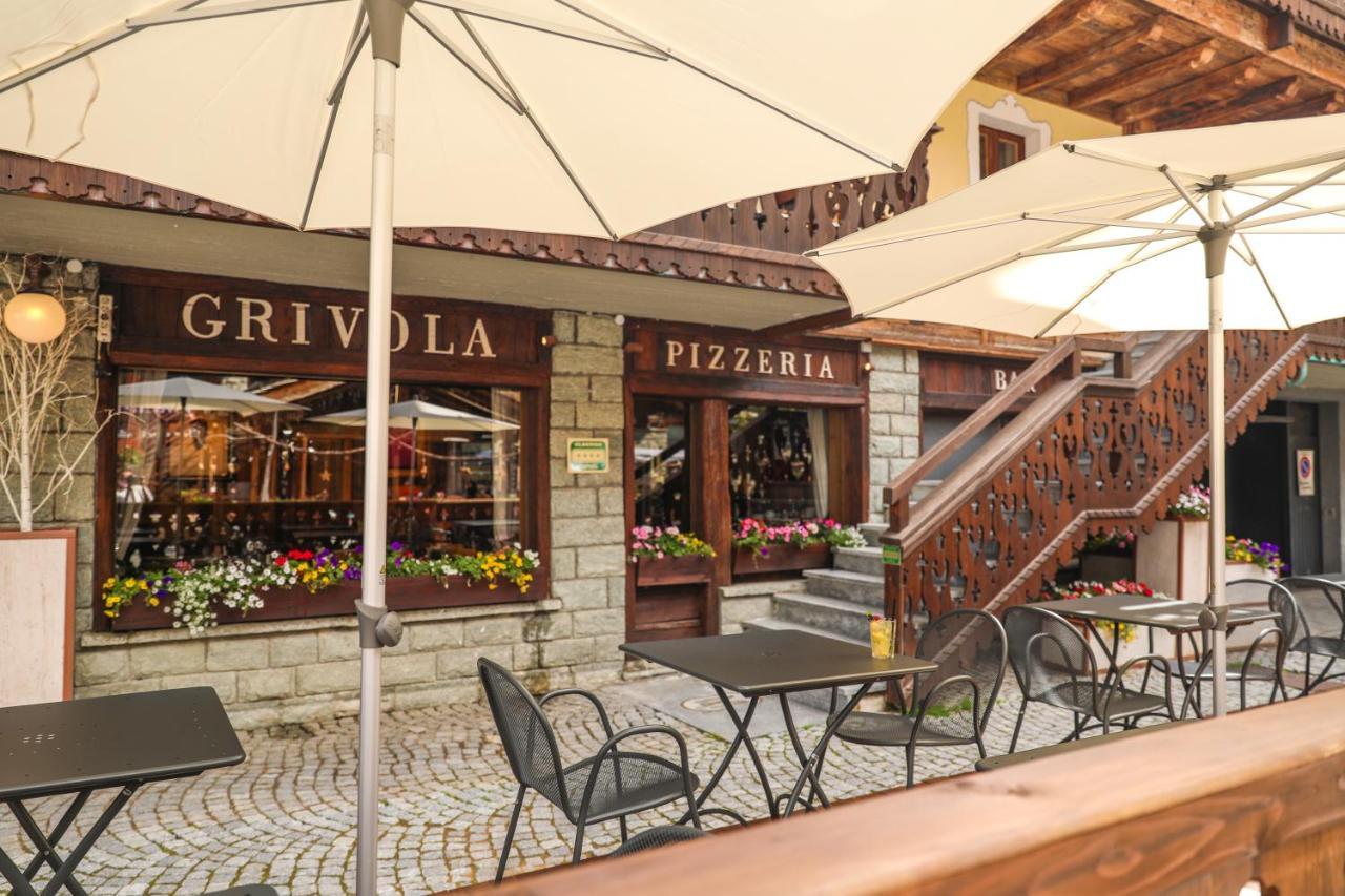 Art Hotel Grivola Брей-Червиния Экстерьер фото